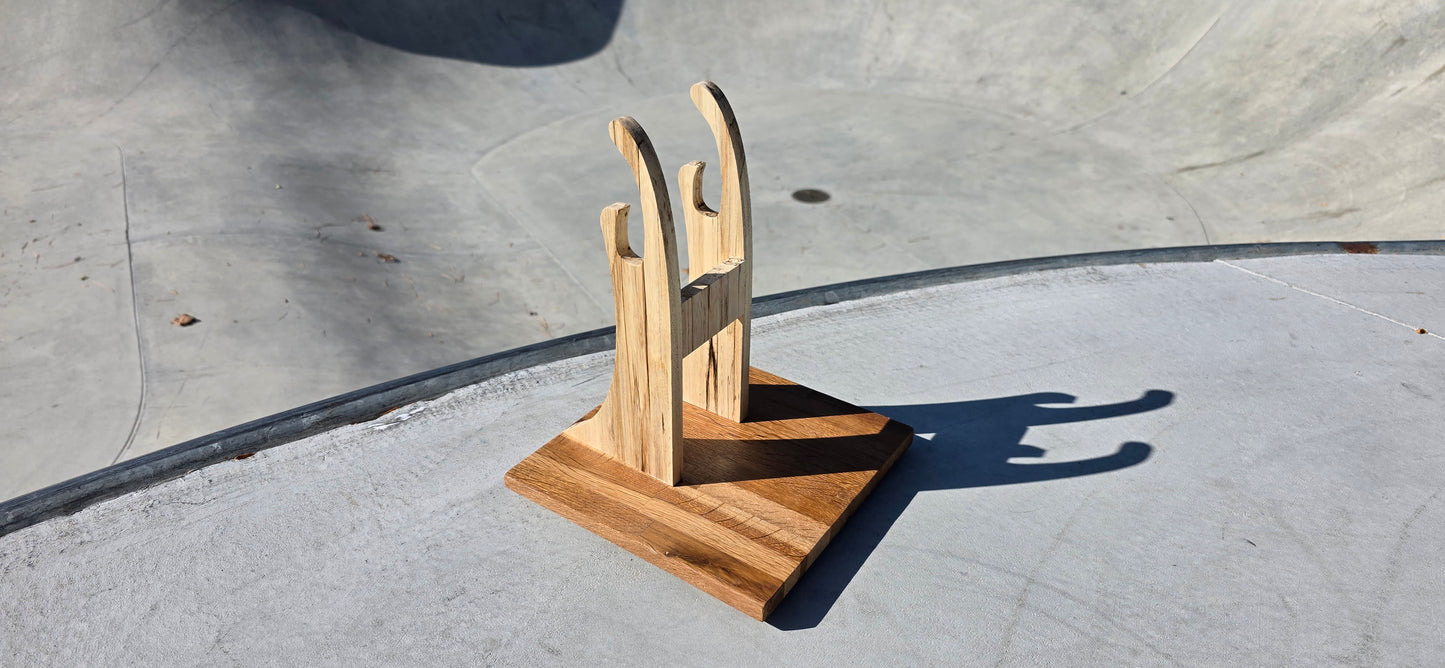 The Pinch – Skateboard & Longboard Stand, Spalted Hackberry & White Oak