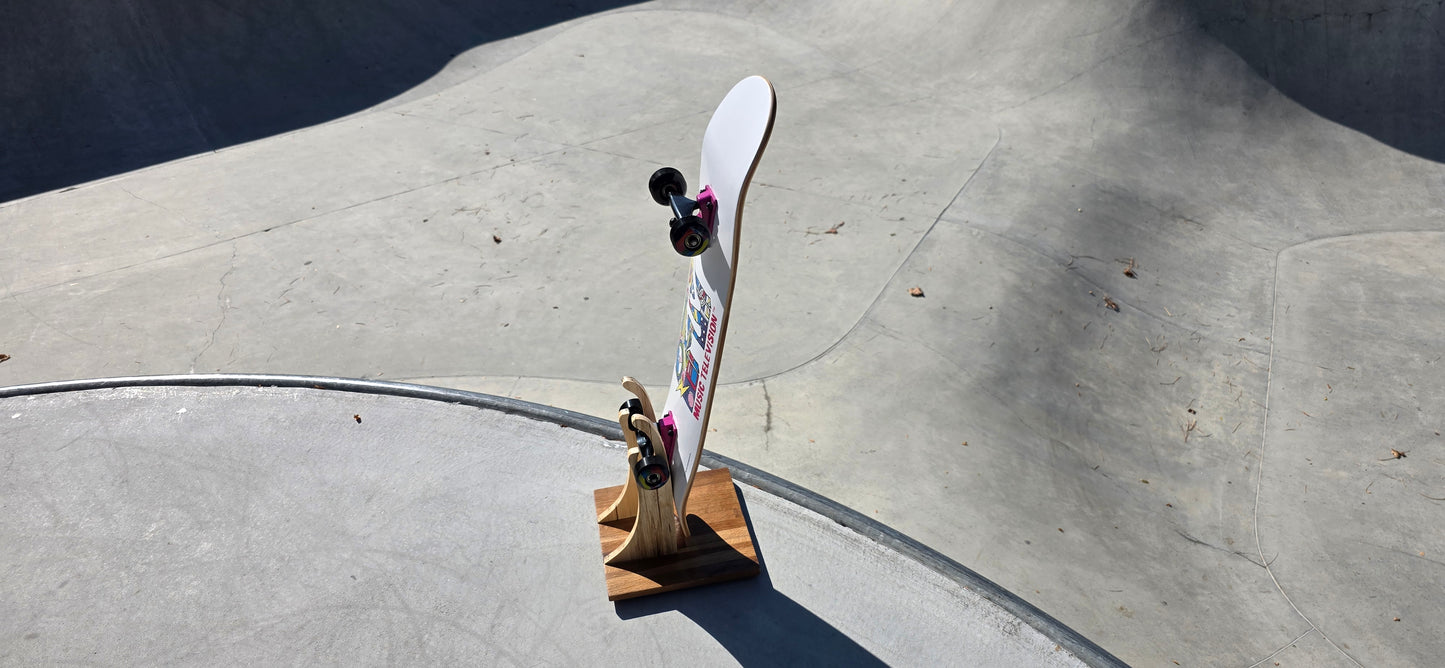 The Pinch – Skateboard & Longboard Stand, Spalted Hackberry & White Oak
